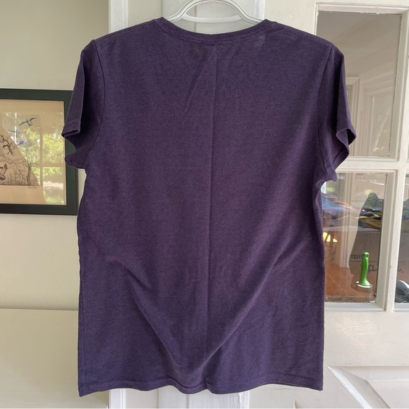 Gildan Women's Tshirt - Picture 2 of 6